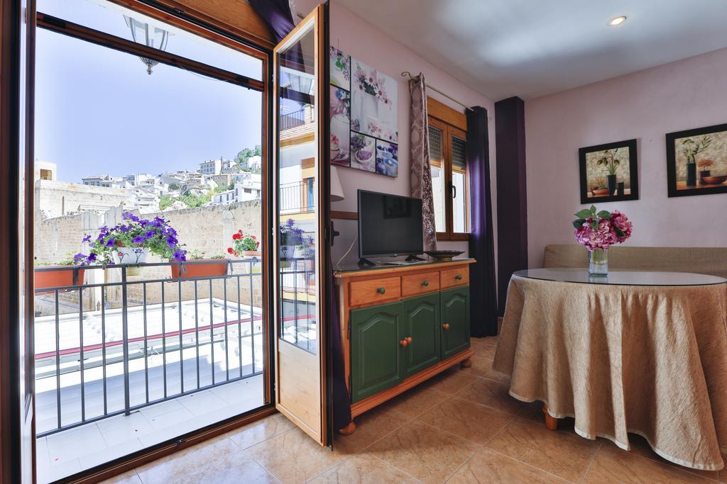Apartamentos Castillo Cazorla Buitenkant foto