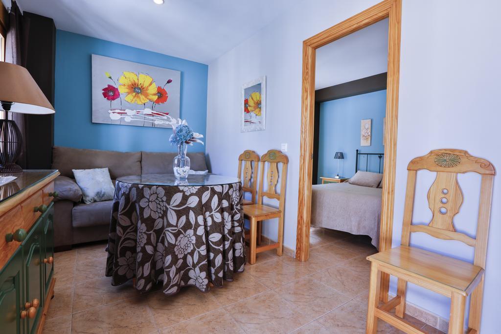 Apartamentos Castillo Cazorla Buitenkant foto