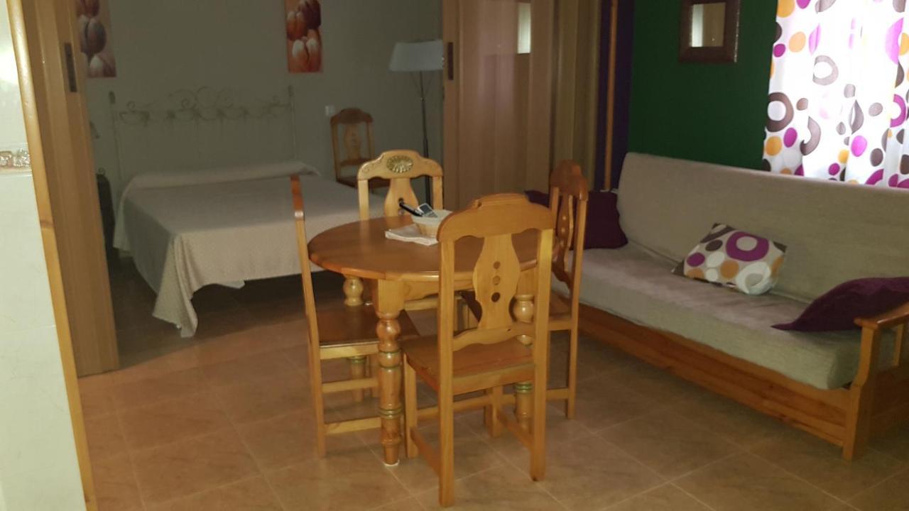 Apartamentos Castillo Cazorla Buitenkant foto