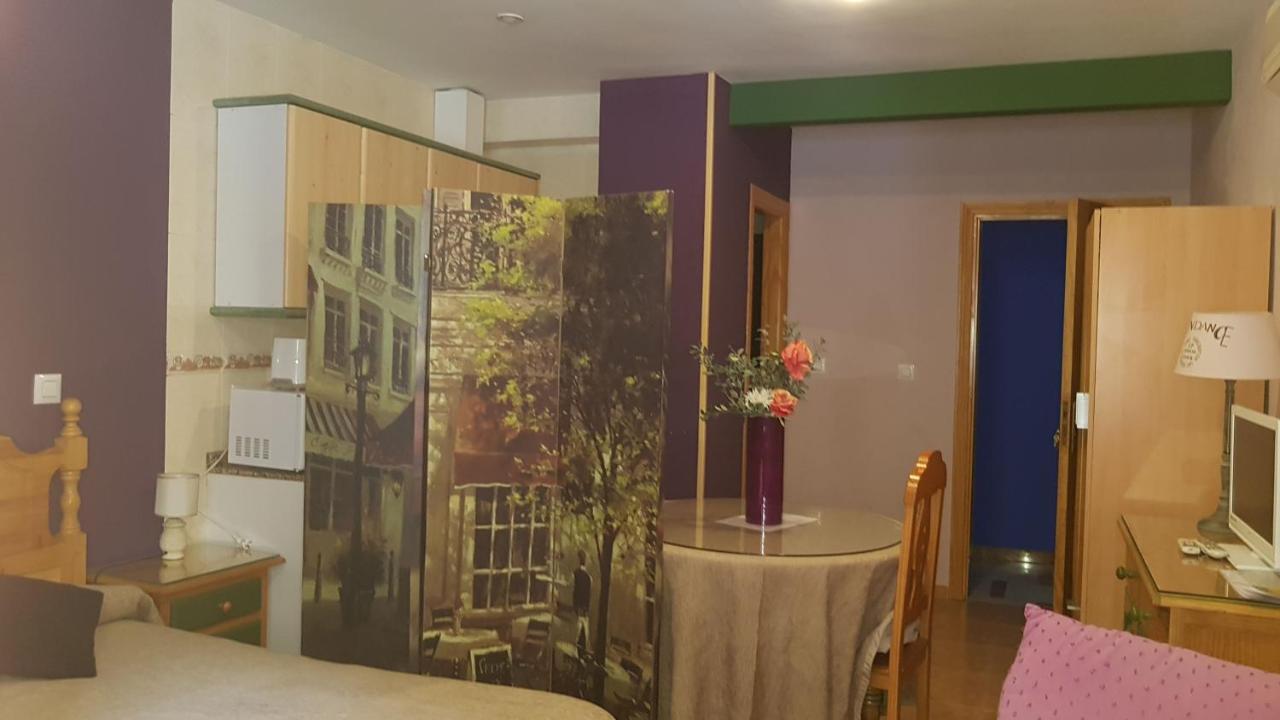 Apartamentos Castillo Cazorla Buitenkant foto